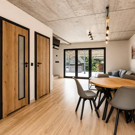 Senwood House * Zubrzyca Dolna