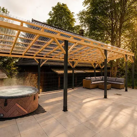 Vakantiehuis Senwood House Zubrzyca Dolna